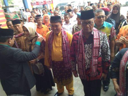 Bersama 12.000 Anggota, Bupati Suyatno Buka Rat Koperasi CU Tunas Muda